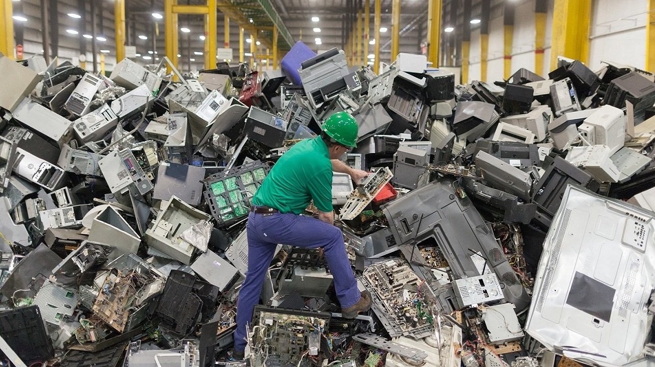 Büyükçekmece Elektronik Hurda Alan-0532 614 29 98-ÖZHAN METAL-Elektronik Kart Hurdası-Hurda Akü-Hastane Hurdası Alan